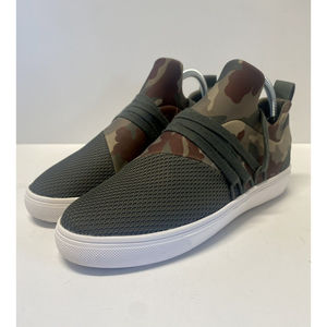Steve Madden Lancer Women's Army Green Camo Sneakers Size 8 M